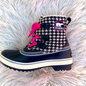Sorel waterproof lace up boots